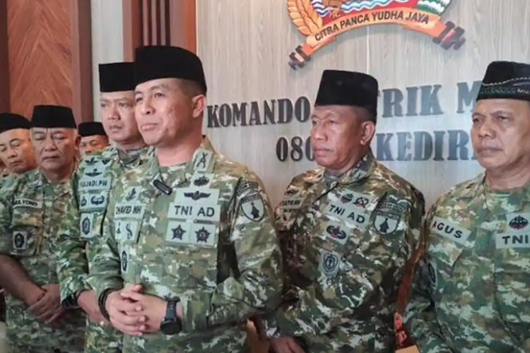 Heboh Video Proyek KDKMP Kediri Bagi-Bagi Fee, Bakal Ambil Jalur Hukum Pihak Dandim Langsung Tegaskan: Tidak Benar!