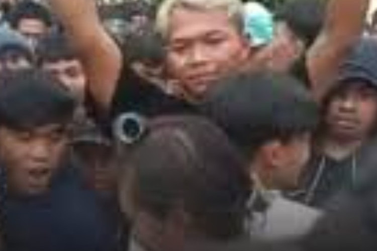 Link Video Viral Arvi Bawang Batang Joget Tanpa Busana Full HD No Sensor, Buruan Download Sebelum Dihapus Admin!