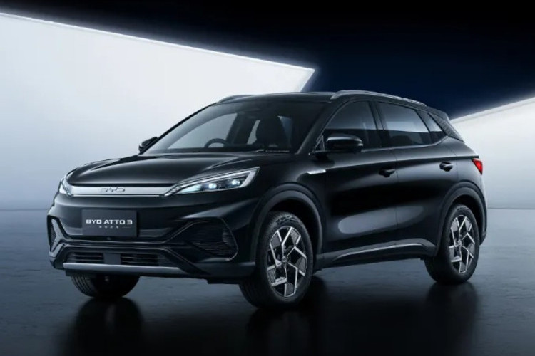 Melunjak! Daftar Harga Mobil Listrik BYD Terbaru Oktober 2026, BYD Sealion 7 Naik Rp250 Juta