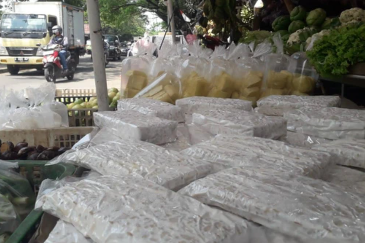 Harga Tempe Naik Berapa? Alasan Meroketnya Harga Impor Kedelai Bikin Masyarakat Menjerit