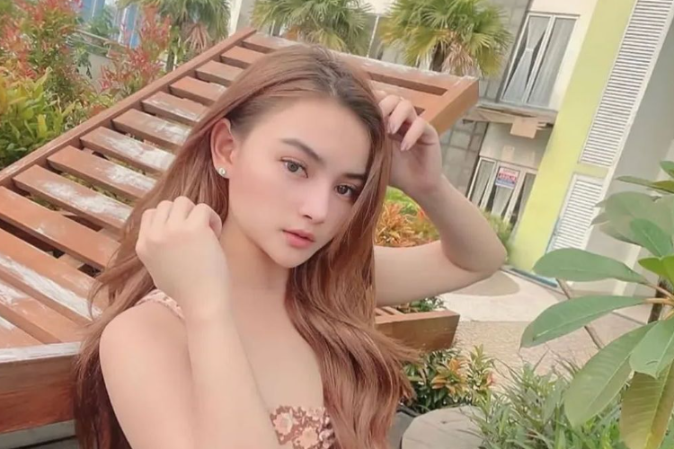 Siapa Tri Indah R? Sosok Bella Hot yang Viral Karena Diduga Wanita Selingkuhan Suami Clara Sinta