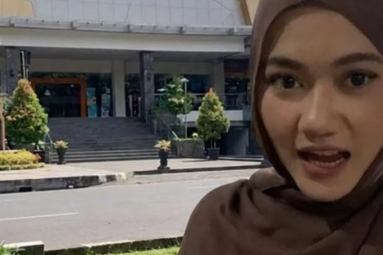 VIRAL! Akun TikTok Caeinmotion Sebut Malang Desa Hingga Matos Adalah Mall Terkecil di Dunia, Netizen Auto Geruduk