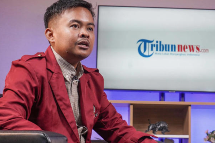 Abdi Maludin Ketua BEM FH UBK Terima Suap Rp 20 Juta Setelah Demo, Rektor Secara Tegas Beri Sanksi Dicopot dari Jabatan