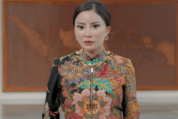 Ayu Aulia Operasi Plastik Bagian Hidung Lagi Pakai Tulang Iga, Demi Film atau Cuma FOMO?