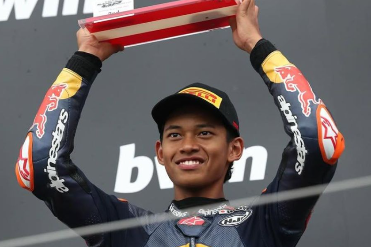 Profil dan Biodata Veda Ega Pratama, Pembalap Moto3 Ganteng dari Indonesia yang Konsisten Cetak Prestasi