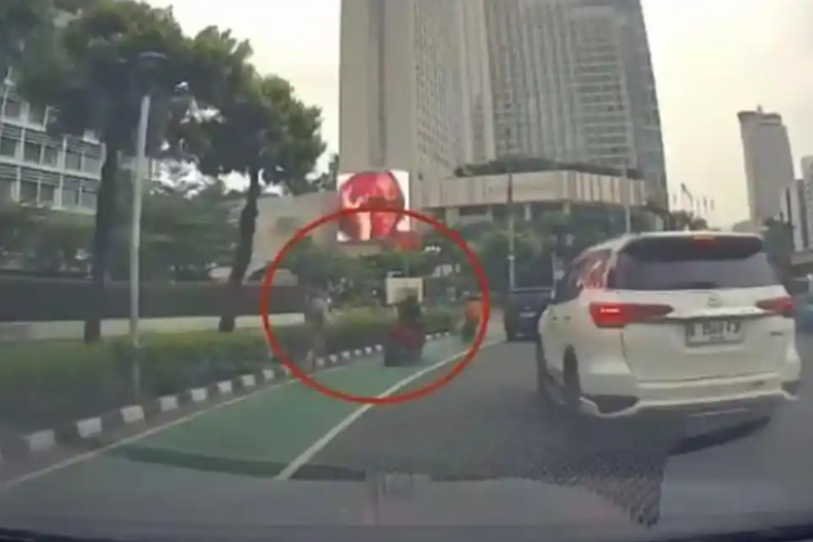 Kronologi Pelaku Aksi Begal di Jakarta Berhasil Jambret 4 Korban WNA, Di Sini Titik Lokasi Aksi yang Perlu Kamu Tahu!