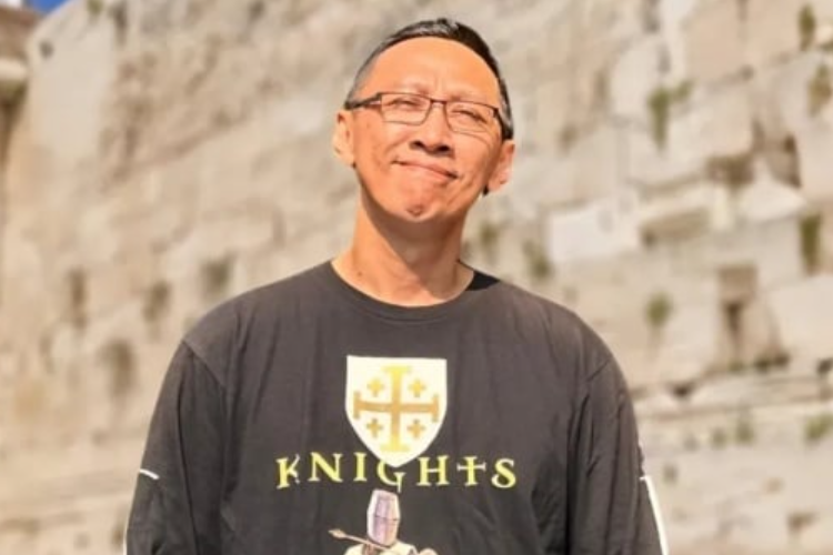 Kontroversial! Siapakah Abu Janda? Sosok yang Dikeluarkan Dari Studio Saat Debat Soal Palestina