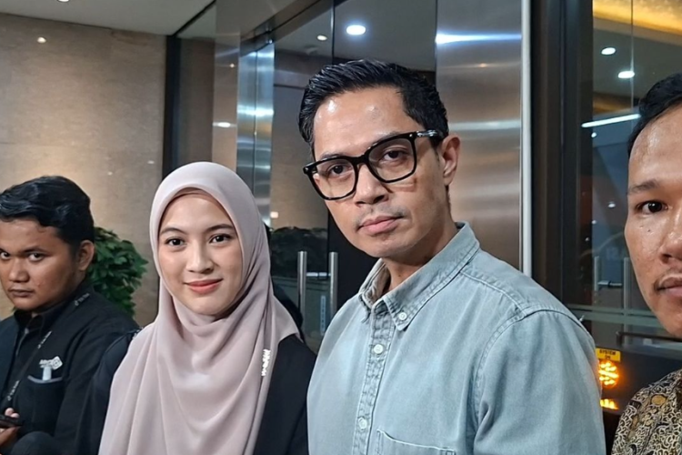 Heboh! Dude Harlino Terseret Kasus Penggelapan Usai Jadi Brand Ambassador PT DSI Bersama Sang Istri