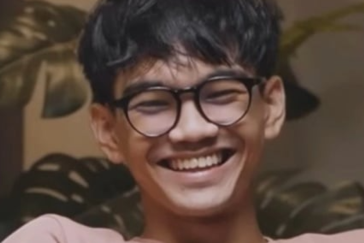 Siapa Larasati Salma Tsurayya yang Diajak Satria Mahathir Bikin Konten Dewasa? Ini Kronologi Viralnya