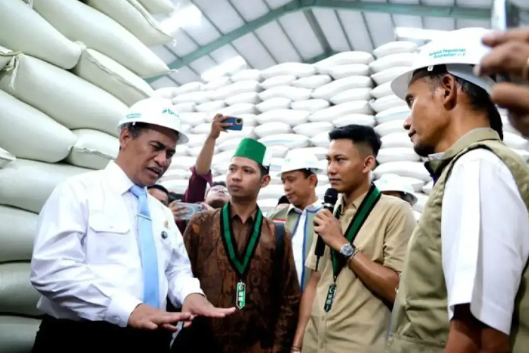 Hadapi El Nino, 5 Juta Ton Beras Sudah Disiapkan Pemerintah di Perum Bulog, Masyarakat Jangan Panik Buying! 