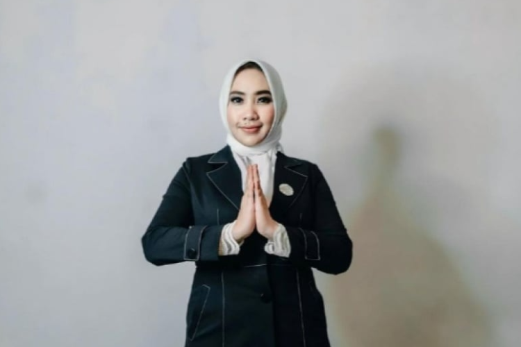 Siapa Putri Maya Rumanti? Advokat Kasus Dugaan Pembunuhan Mahasiswi Universitas Mataram di Pantai Nipah
