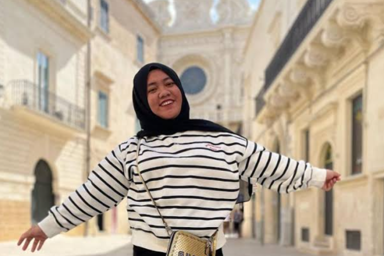 Mbak Lala Diduga jadi Pejabat BGN Karena Sukses Urus Gizi Rafathar, Intip Latar Belakang Pendidikannya di Sini!