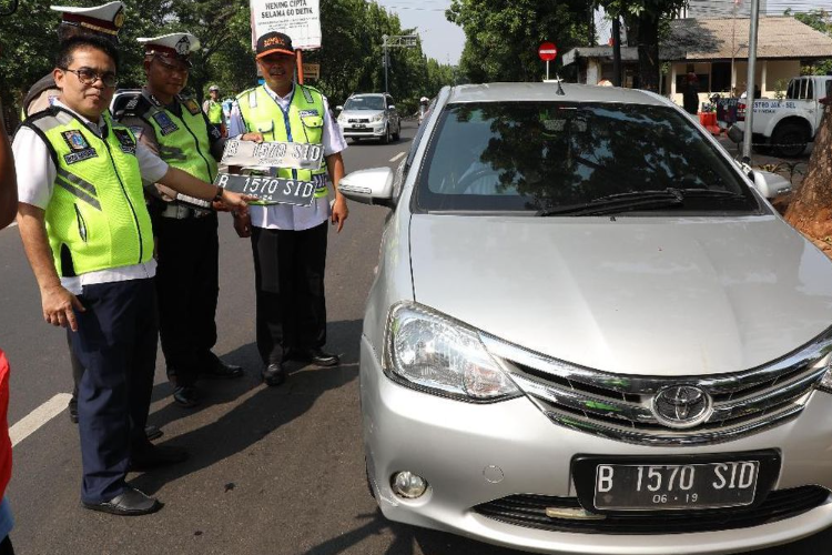Kendaraan Mati Pajak Tidak Bisa Beli BBM, Pihak Pertamina Tegaskan Bukan Kebijakan Perusahaan