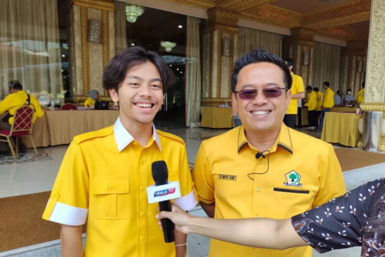 Siapa Tubagus Haikal Gilang Mandala Putra? Terima 22 Karangan Bunga Wisuda, Ternyata Anak Wakil DPRD Bogor