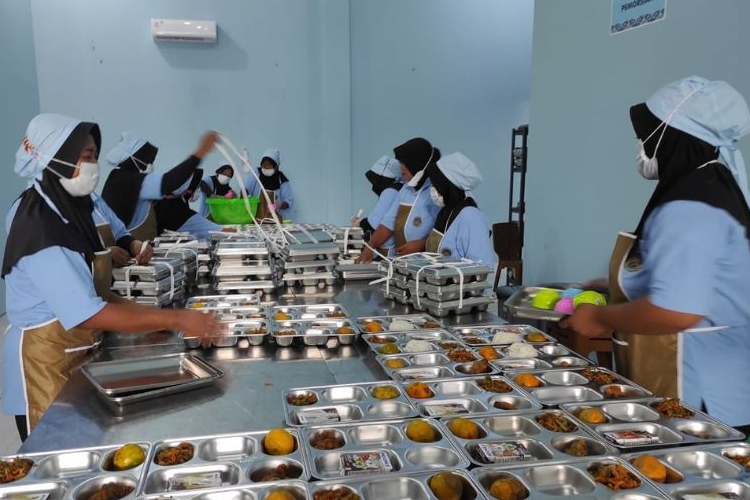 VIRAL! Isi Surat SMAN 1 Ciemas ke SPPG Kritik Pelaksanaan Distribusi MBG karena Ganggu Tugas Utama Guru