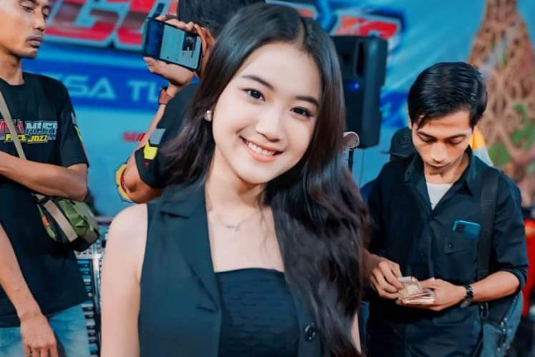 Ini Profil Yesa Oktavia Penyanyi Dangdut Cantik Dari Blora: Intip Umur, Akun Instagram, dan Perjalanan Karirnya