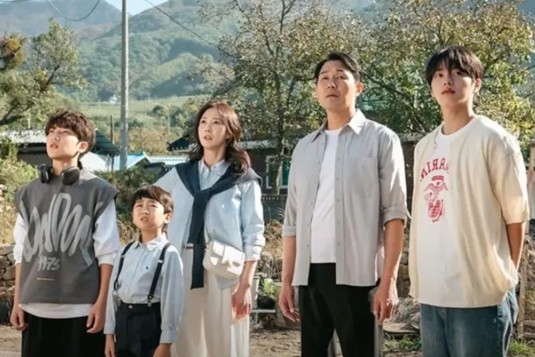 Nonton Cabbage Your Life (2026) Episode 4 Sub Indo, Park Sung Woong Beralih Profesi Jadi Orang Desa
