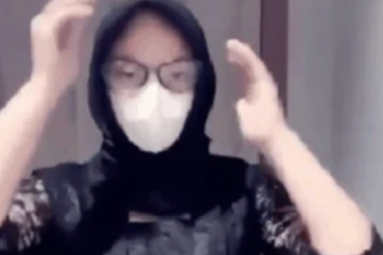 Link Download Video Viral Kebaya Hitam Full HD 1080p No Sensor, Nggak Mau Kalah! Live Streaming yang Bikin Tegang