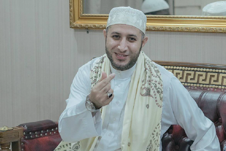 Profil Syekh Ahmad Al-Misri: Pendakwah Kondang yang Dikaitkan dengan Isu Pelecehan Seksual Sesama Jenis