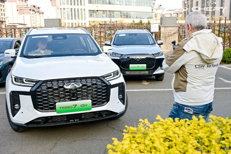 Parkir Otomatis Cherry, Teknologi Canggih VPD Bisa Cari dan Parkir Sendiri Tanpa Kemudi Bikin Hidup Jadi Nggak Banyak Drama