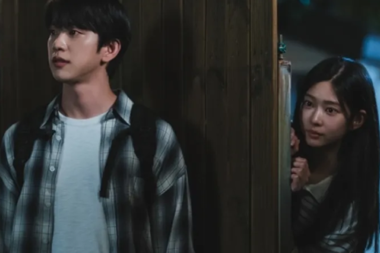 Nonton Drama Korea Still Shining (2026) Episode 1-10 Sub Indonesia, Taeseo Akhirnya Mengungkapkan Cinta Pada Eunah!