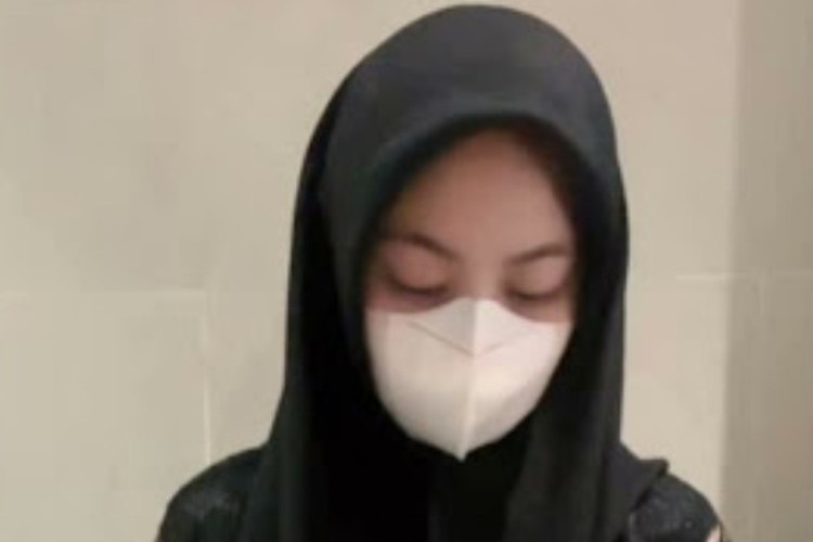 Link Video Viral Kebaya Hitam Full No Sensor HD 1080p Gratis Download, Trending Topic yang Bikin Merinding!