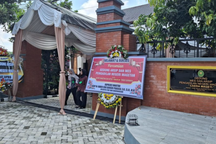 Bupati Nanik Endang Rusminiarti Resmikan Gedung Mes dan Arsip Pengadilan Negeri Magetan, Jadi Fasilitas Nyaman Bagi Aparatur Negara