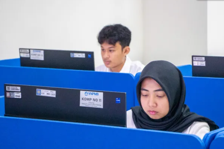 Joki UTBK Fakultas Kedokteran UNESA Tertangkap Basah Palsukan Dokumen, Panitia Serahkan Pelaku ke Kepolisian