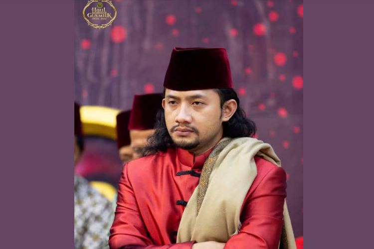 Profil Lengkap Gus Thuba Topo Broto Maneges Viral Usai Bentuk Organisasi Yakuza Maneges di Kediri
