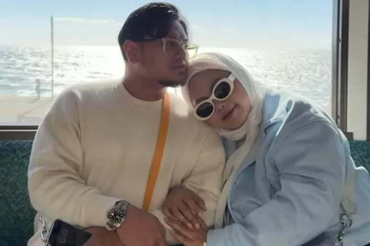 VIRAL! Siapa Nisa Bahri? Pemilik Biro Umroh Milenial Hanania Group yang Gagal Berangkatkan Jamaah Umroh 