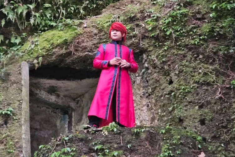Heboh Mitos Gunung Kawi Tempat Sarwendah, Pesulap Merah Ungkap Fakta di Baliknya Lewat Konten Youtube