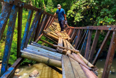 Jembatan Viral Melintir di Cibadak Resahkan Warga, Dinas Perkim dan Polisi Turun Tangan dan Anggarkan Rp 100 Juta